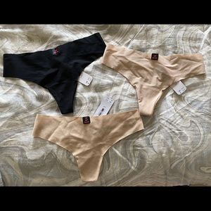 NEVER WORN OR TRIED ON - INVISIBLE THONGS